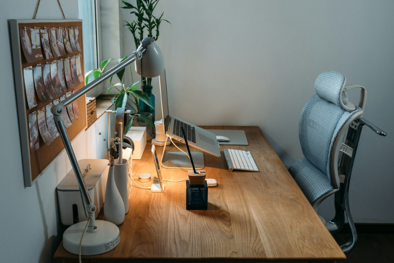 should laptop be at eye level - laptop stands